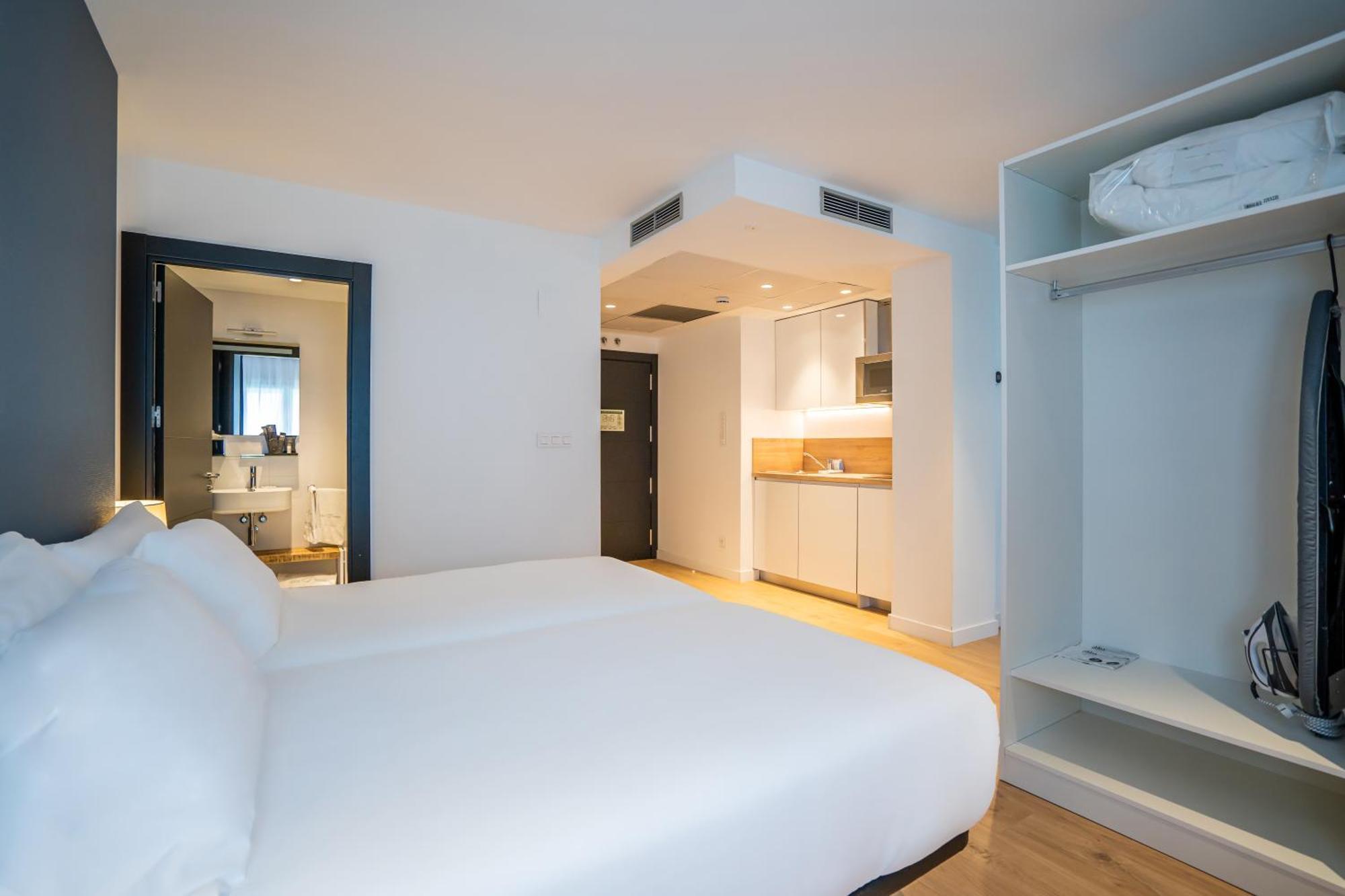 Abba Apartments Playa De Gros 산세바스티안 외부 사진